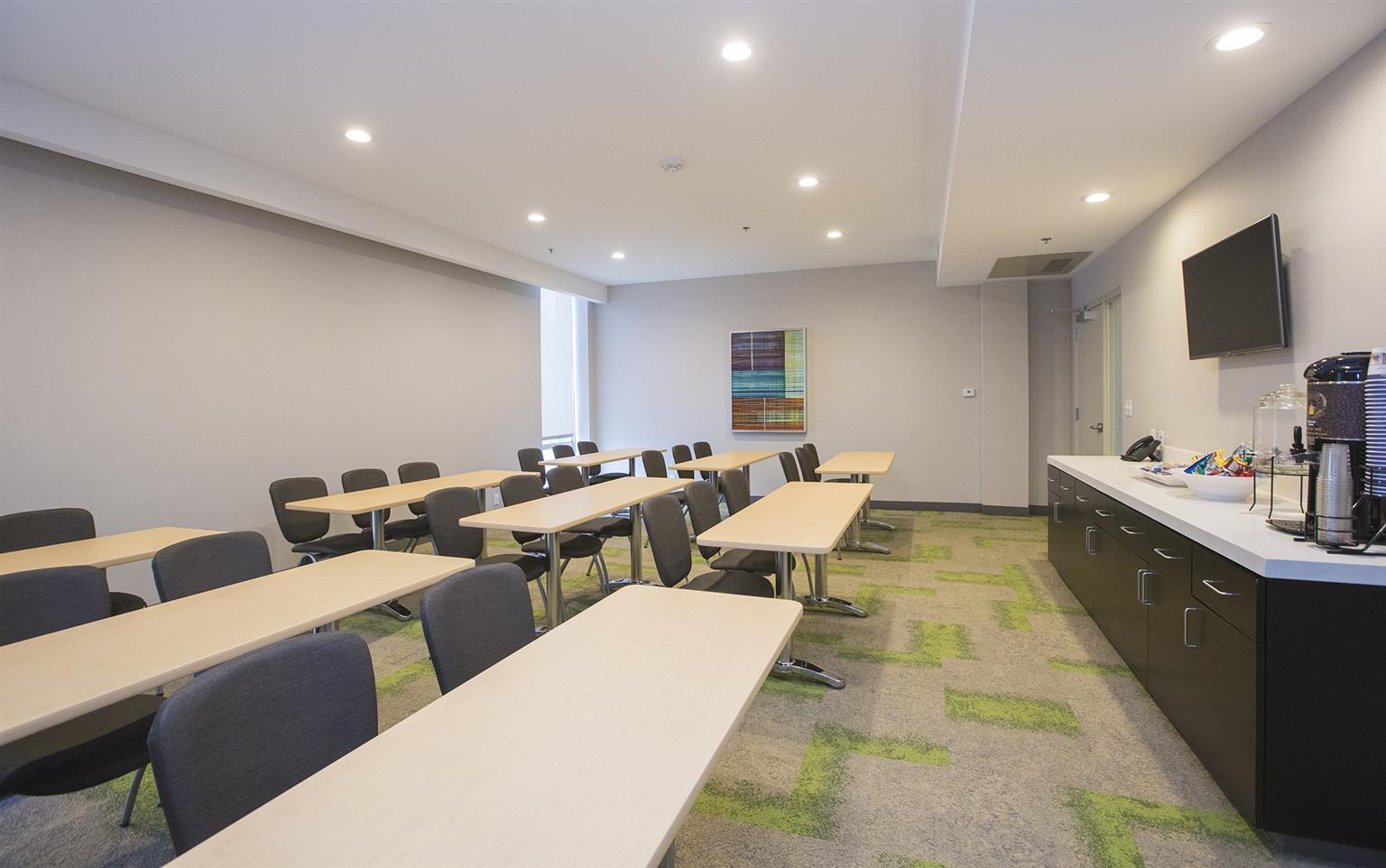 La Quinta Inn & Suites By Wyndham Tulsa Downtown - Route 66 מראה חיצוני תמונה